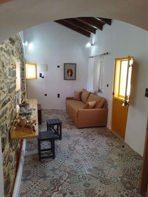 Villa Κυθνος Δρυοπίδα, Στούντιο Χατζής Dhriopís Esterno foto