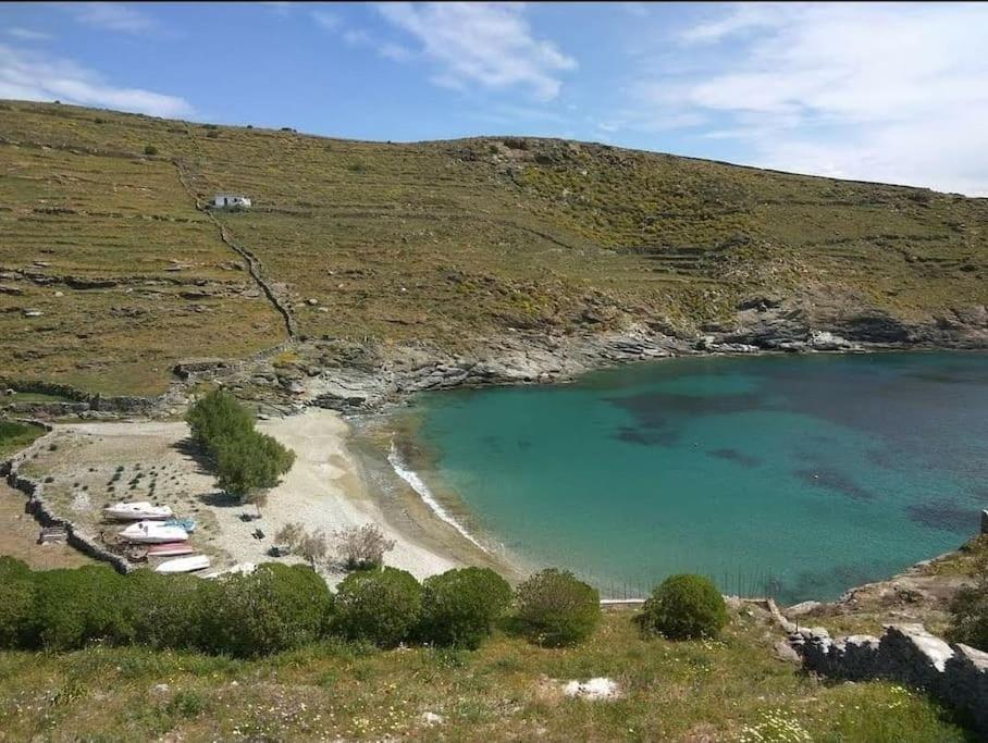 Villa Κυθνος Δρυοπίδα, Στούντιο Χατζής Dhriopís Esterno foto